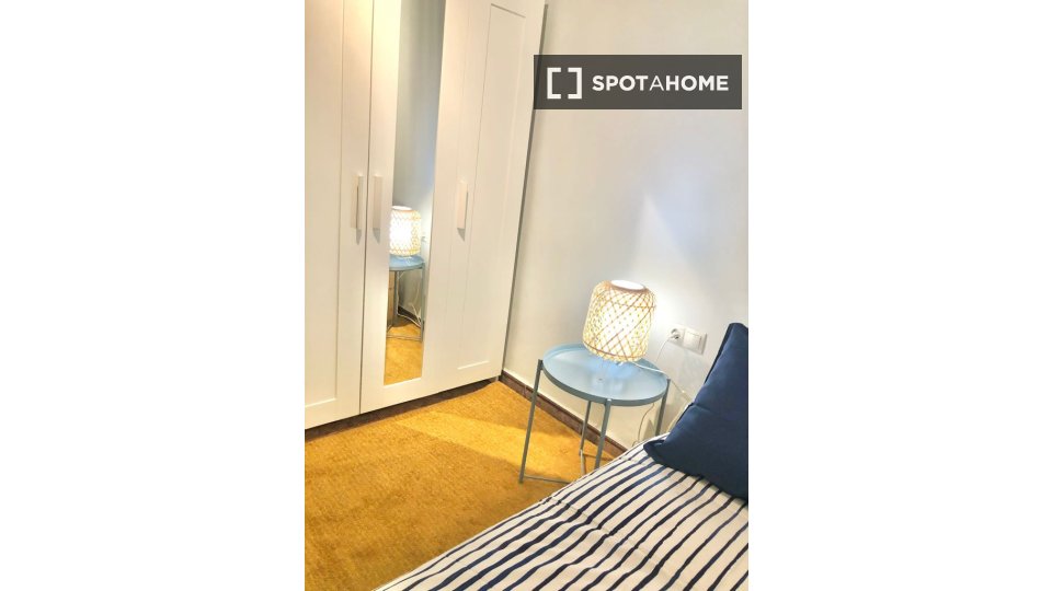 Apartment Valencia, 2 beds, 84m² — photo 15