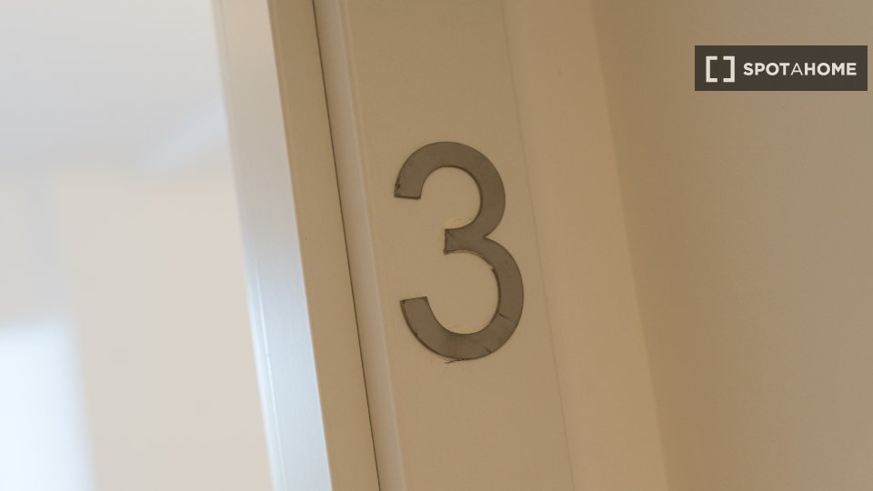 Double room Madrid, 6 beds — photo 2