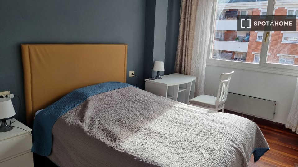 Camera doppia Bilbao, 3 camere, 86m² — foto 10