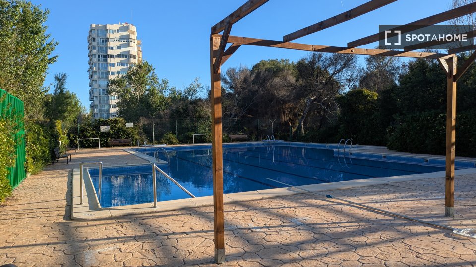 Apartment Valencia, 5 beds, 165m² — photo 19