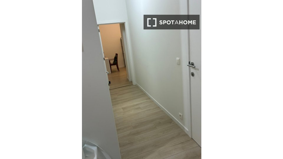 Apartment Brussels, 2 beds, 67m² — photo 30