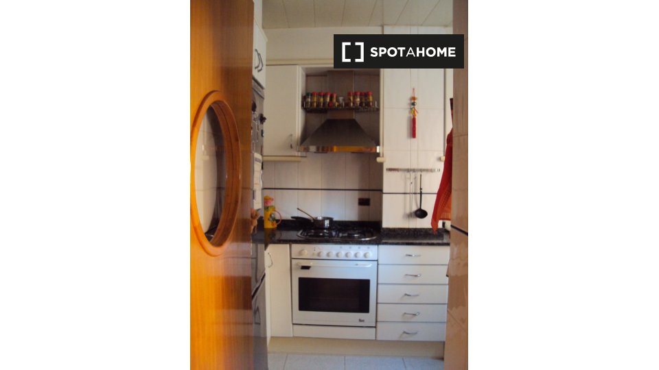 Apartment Barcelona, 1 bed, 55m² — photo 4