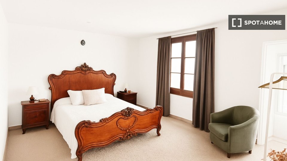 Double room Santa_Cruz_De_Tenerife, 2 beds — photo 4
