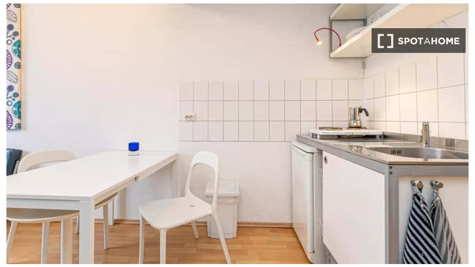 Apartment Berlin, 1 bed, 38m² — photo 7
