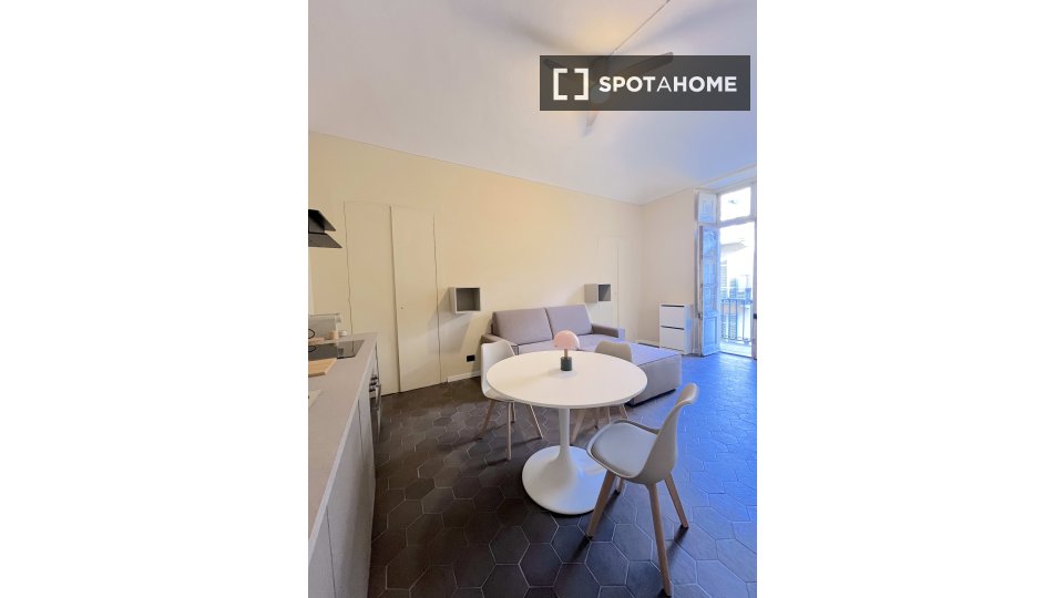 Apartment Turin, 2 beds, 60m² — photo 20