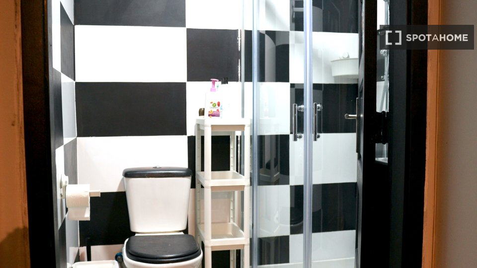 Double room Porto, 6 beds, 300m² — photo 24