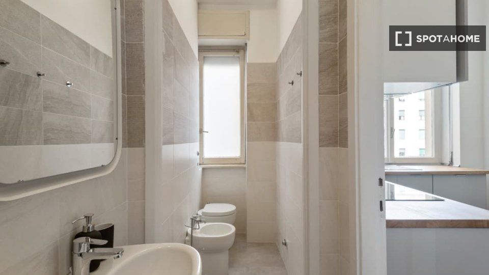 Double room Milan, 6 beds, 150m² — photo 11