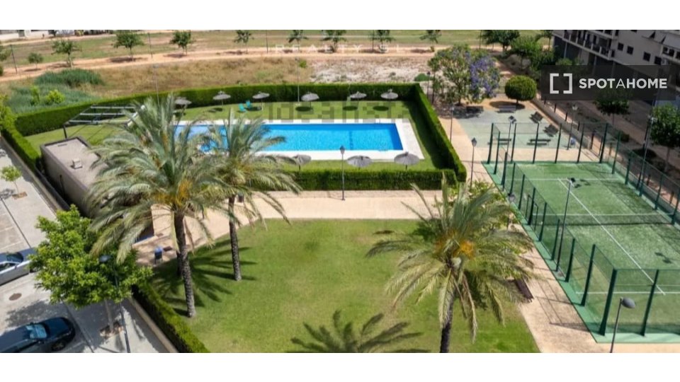 Apartment Valencia, 2 beds, 70m² — photo 18