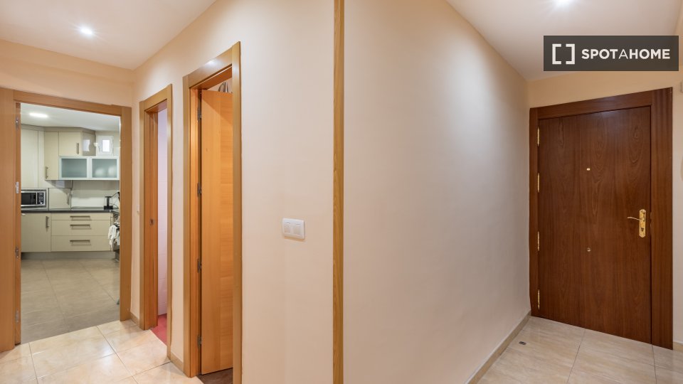 Double room Granada, 6 beds — photo 9