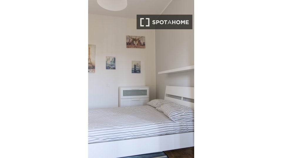 Double room Milan, 6 beds, 127m² — photo 3