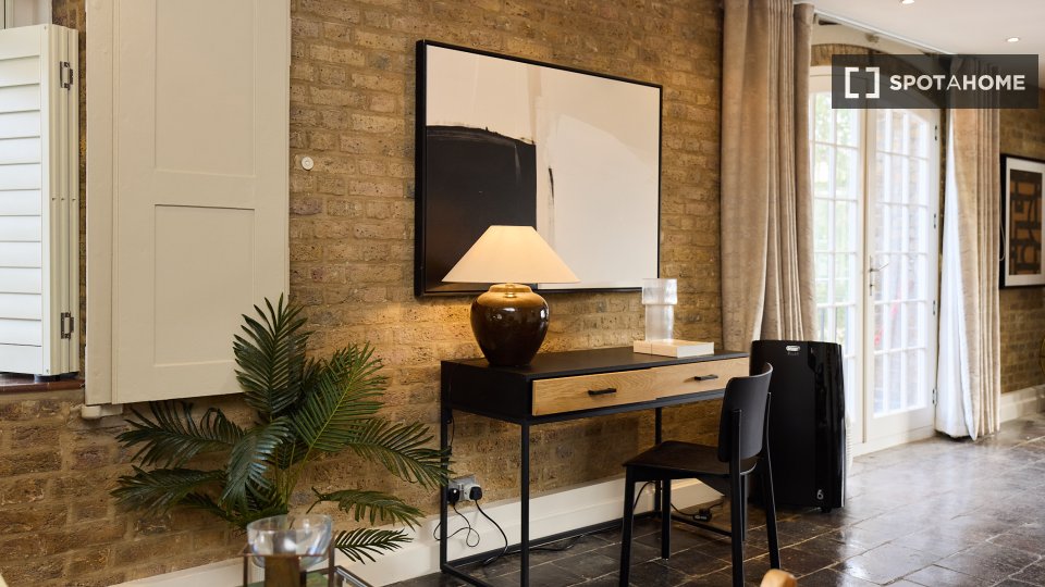 Apartment London, 4 beds, 198m² — photo 12