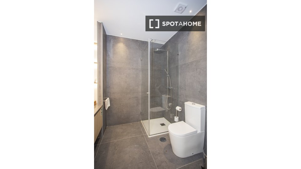 Apartment Porto, 1 bed, 52m² — photo 14