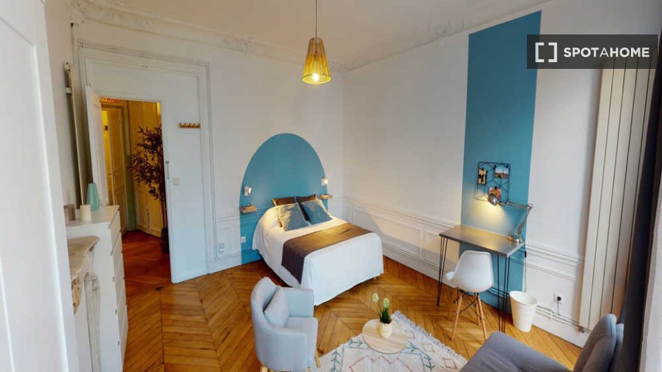 Double room Paris, 4 beds, 90m² — photo 6