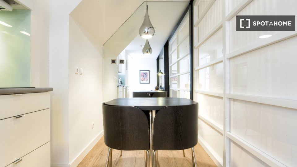 Apartment mono Lisbon, 50m² — photo 13
