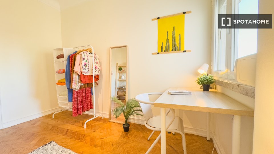 Double room Lisbon, 7 beds — photo 17