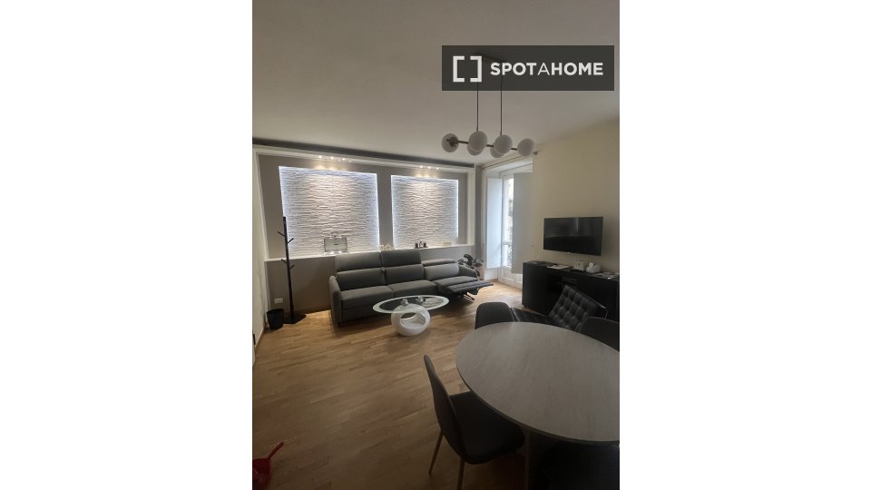 Apartment Turin, 1 bed, 67m² — photo 3