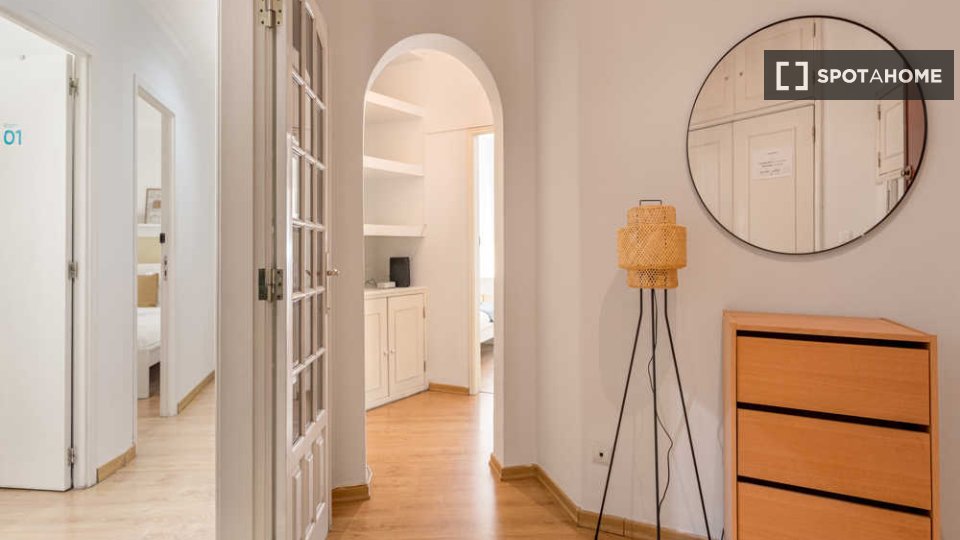 Double room Lisbon, 8 beds — photo 56