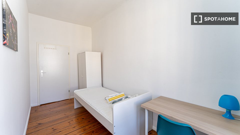Double room Berlin, 2 beds — photo 19