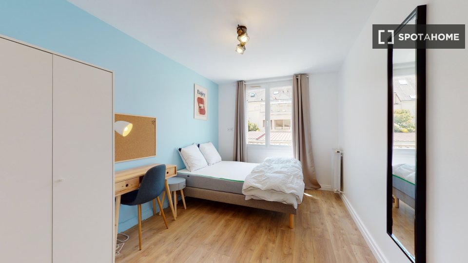 Double room Paris, 4 beds — photo 8