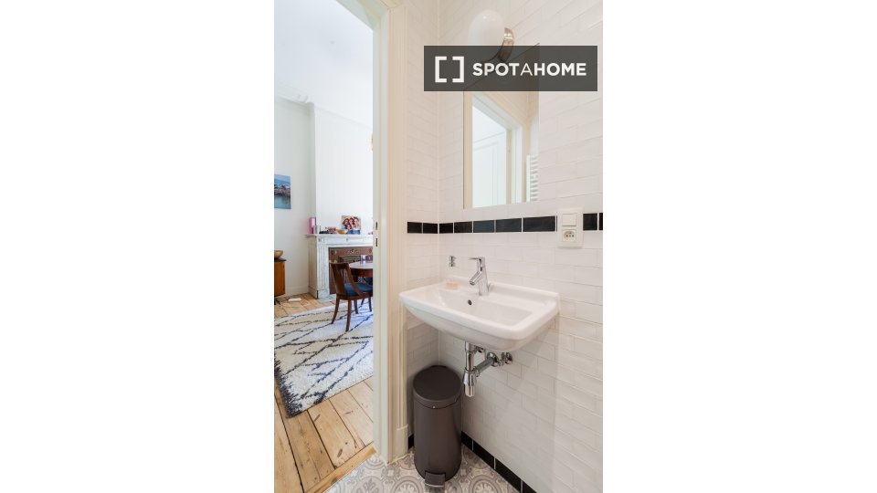 Apartment mono Brussels, 87m² — photo 2
