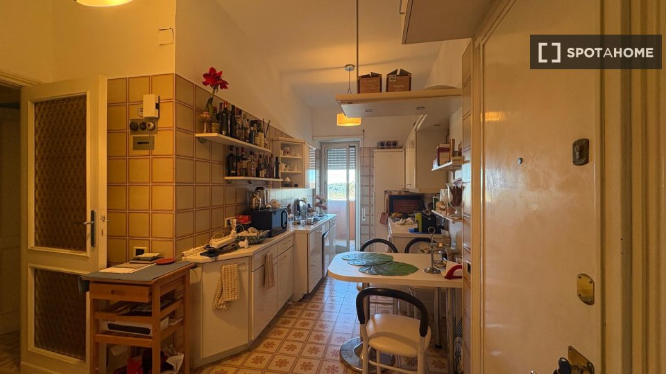 Double room Rome, 2 beds — photo 2