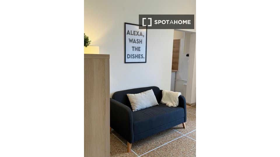 Double room Bologna, 2 beds — photo 10