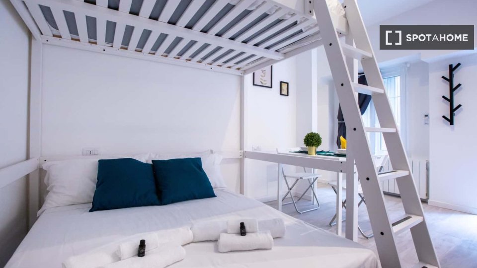 Apartment Milan, 1 bed — photo 4