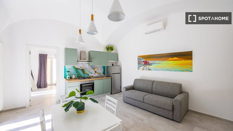 Apartment Naples, 2 beds, 140m² — photo 1