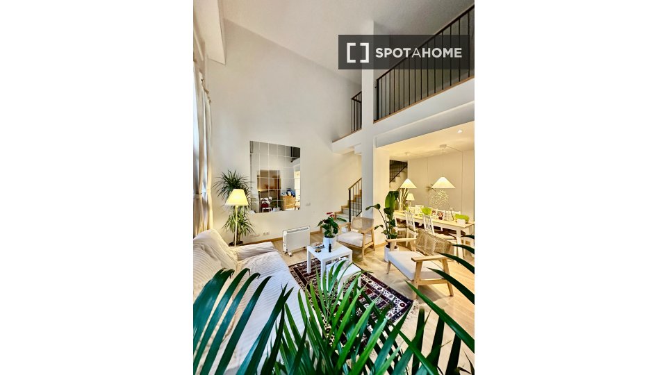 Double room Barcelona, 3 beds, 135m² — photo 5