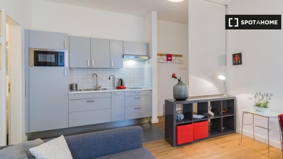 Apartment Berlin, 1 bed, 38m² — photo 4