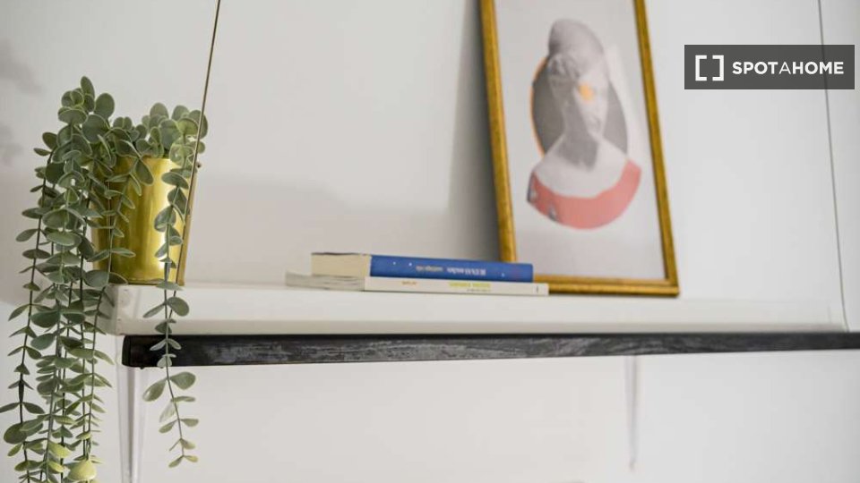 Double room Madrid, 67 beds — photo 19