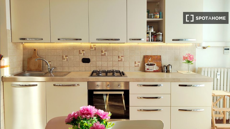 Apartment Milan, 1 bed — photo 2