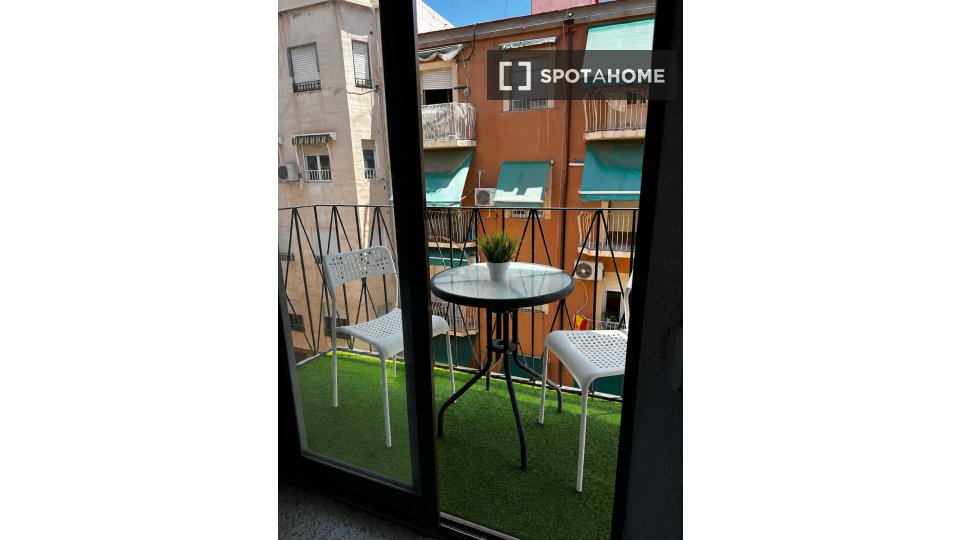 Apartamento Alicante, 3 habitaciones, 105m² — foto 3