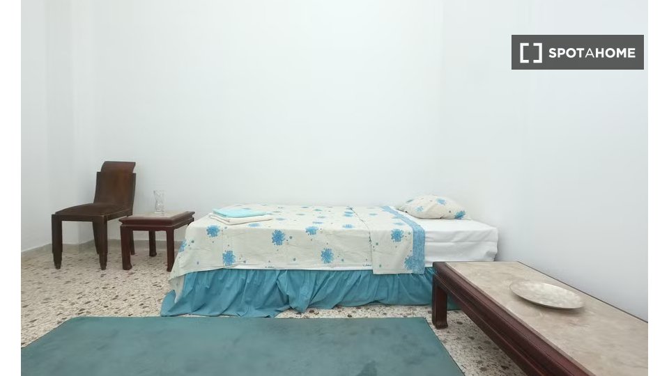 Double room Athens, 8 beds — photo 2
