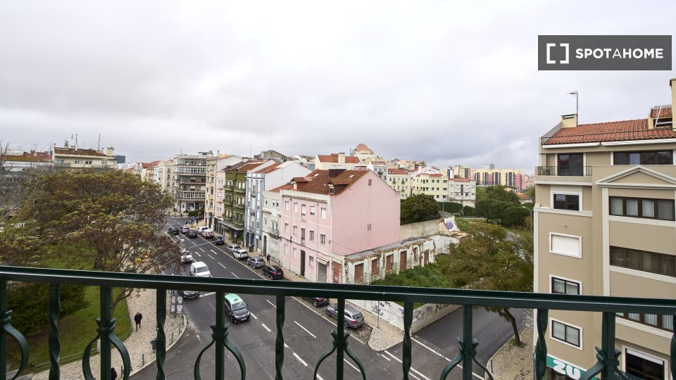 Double room Lisbon, 9 beds — photo 4