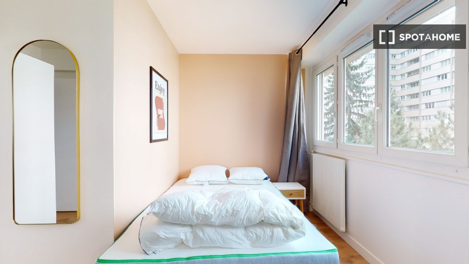 Double room Paris, 15 beds — photo 10