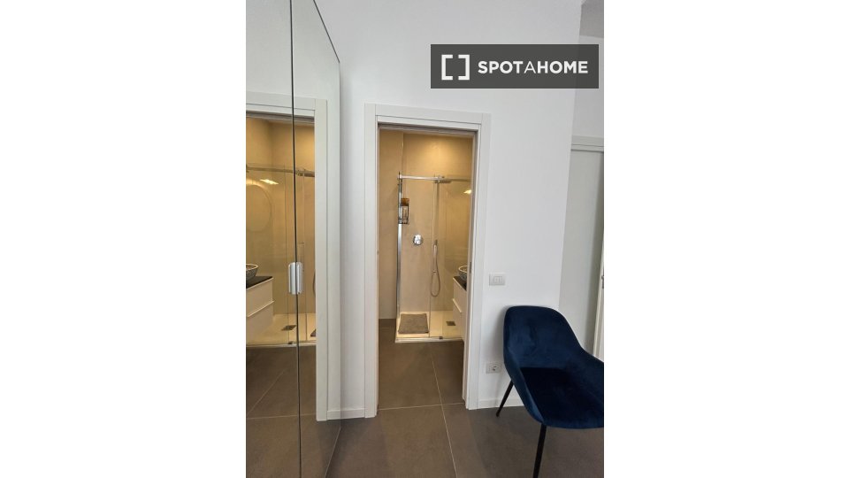 Apartment Milan, 2 beds, 75m² — photo 8
