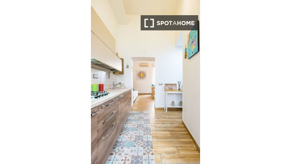 Apartment Naples, 1 bed, 60m² — photo 16