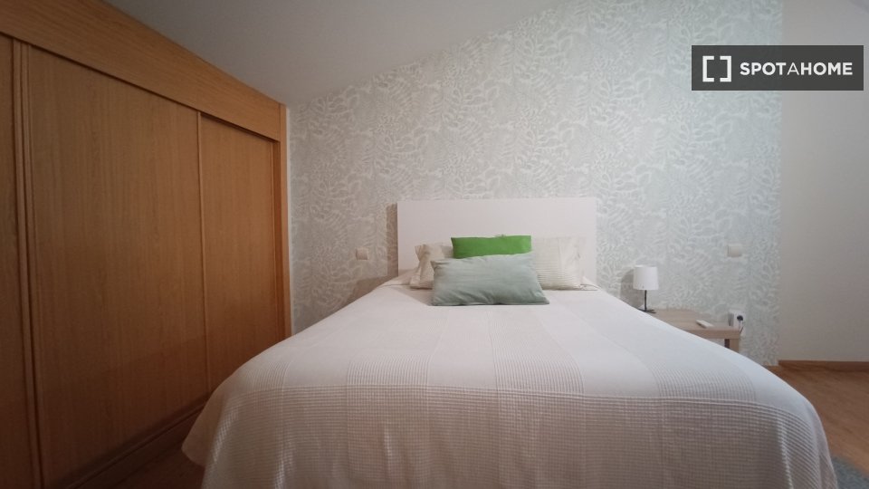 Double room Madrid, 5 beds — photo 10