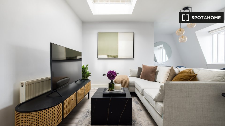 Apartment London, 3 beds, 107m² — photo 18