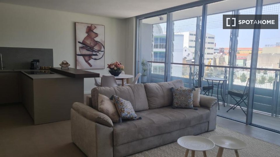 Apartment Lisbon, 1 bed — photo 1