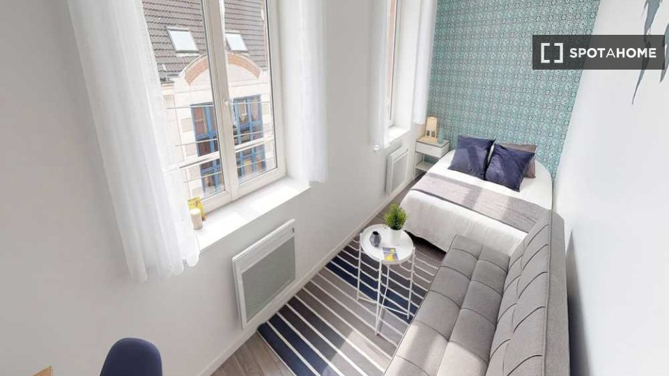 Double room Lille, 4 beds, 80m² — photo 24