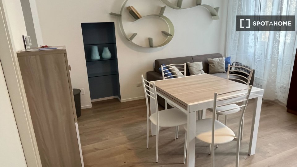 Apartment Milan, 1 bed — photo 7