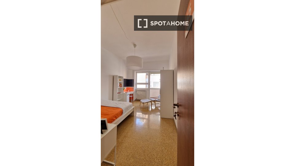 Double room Rome, 5 beds — photo 32