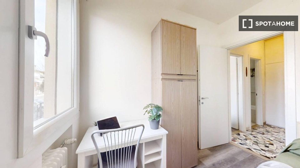 Double room Padua, 3 beds — photo 24