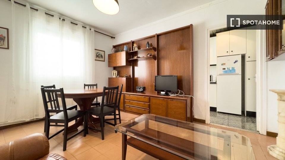 Apartment mono Barcelona, 35m² — photo 3