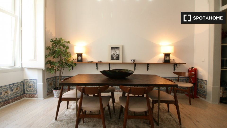 Apartment Lisbon, 3 beds, 130m² — photo 5