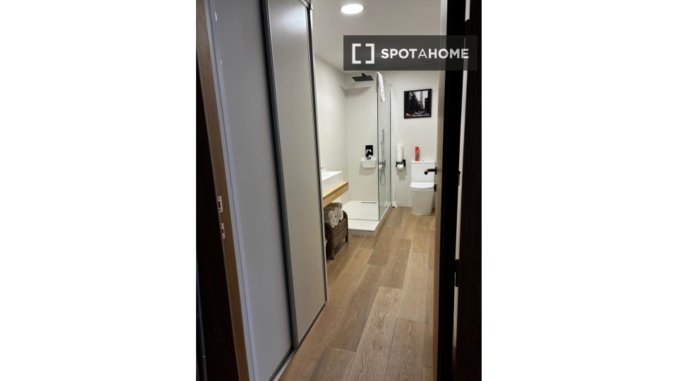 Appartamento con 3 camere da letto in affitto a El Botánic, Valencia. - a Valencia