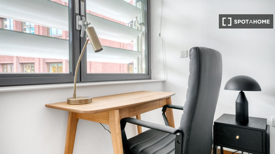 Apartment London, 2 beds, 75m² — photo 8