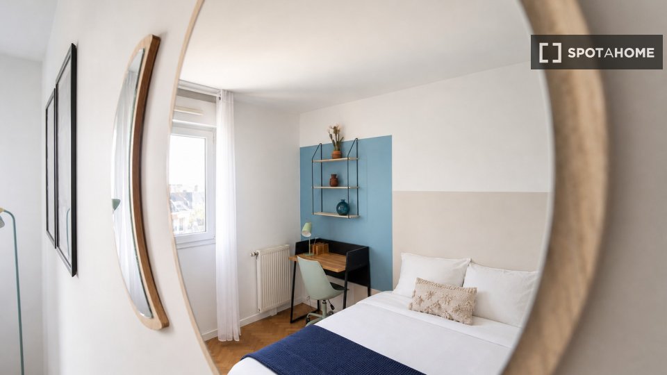 Chambre double Paris, 4 chambres — photo 26